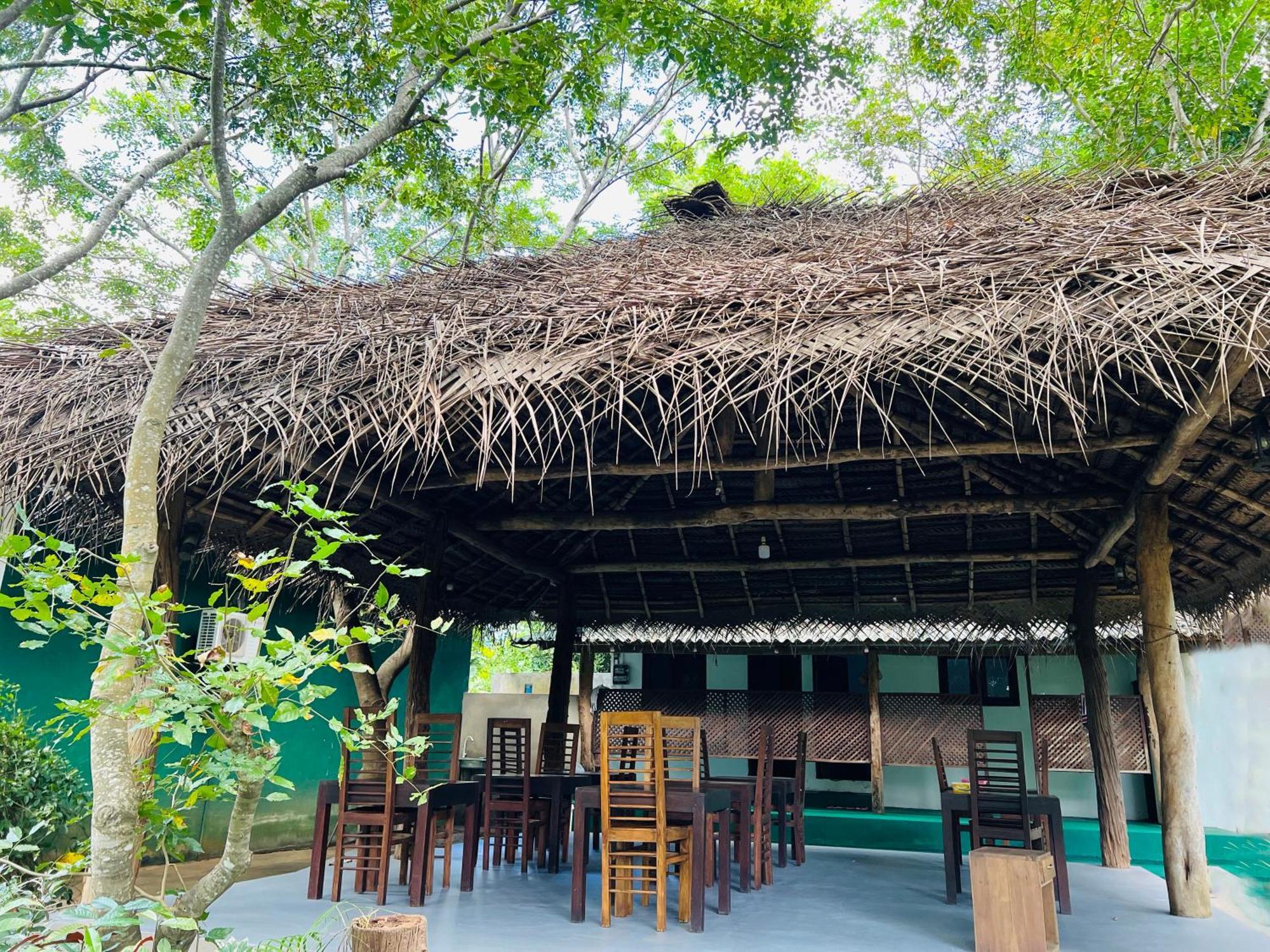 Kingfisher Resort & Retreat Sigiriya Exterior photo